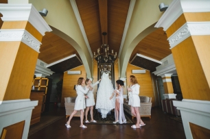 Утро невесты с подружками в отеле "Фонда"